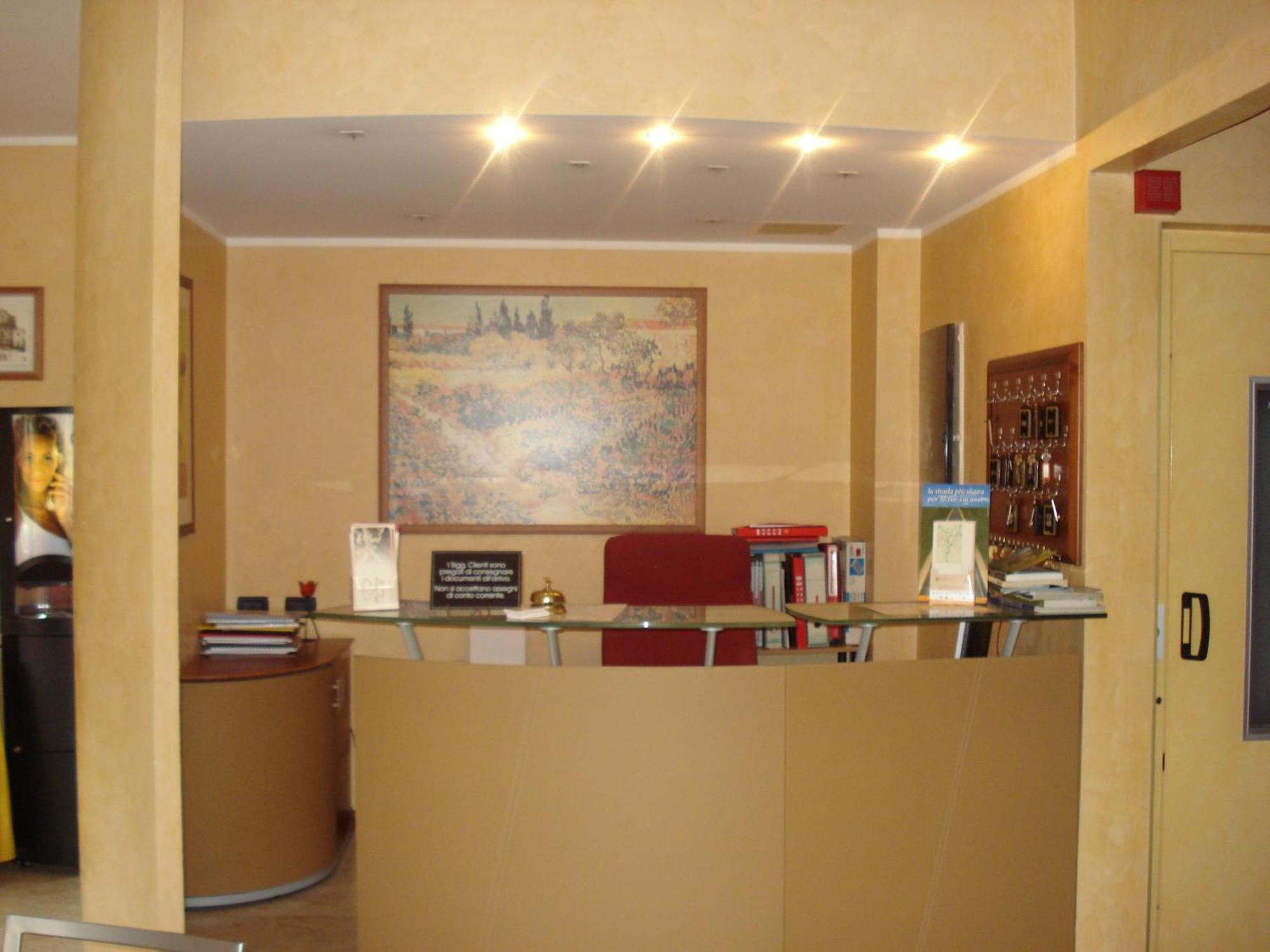 Albergo Sangrila Lanzo Torinese Dış mekan fotoğraf